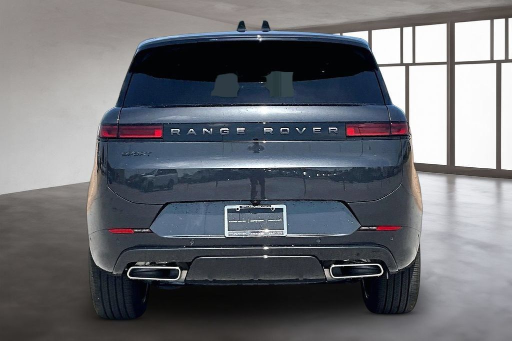 New 2026 Land Rover Range Rover Sport Dynamic SE AWD/4WD image 4