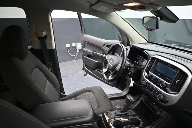 Used 2020 GMC Canyon SLE w/ Elevation Edition AWD/4WD image 45