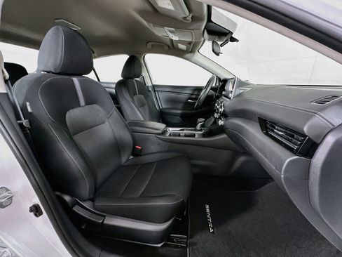 Used 2025 Nissan Sentra SV w/ All-Weather Package FWD image 29