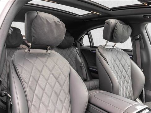 New 2026 Mercedes-Benz S 580 4MATIC Sedan image 28