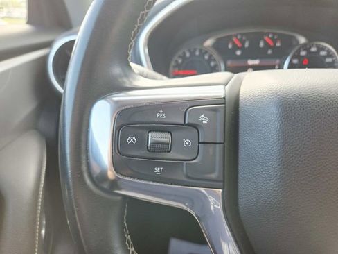 Used 2023 Chevrolet Blazer LT FWD image 16