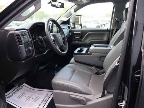 Used 2017 Chevrolet Silverado 3500 W/T w/ WT Fleet Convenience Package AWD/4WD image 6