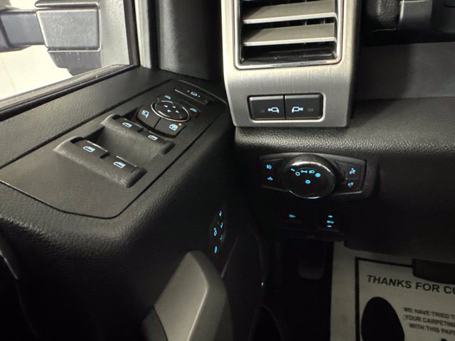 Certified 2021 Ford F350 Platinum w/ Tremor Off-Road Package AWD/4WD image 19