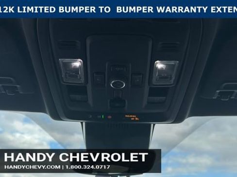 Certified 2025 Chevrolet Suburban High Country AWD/4WD image 27