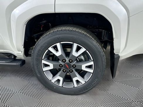 New 2026 Toyota 4Runner TRD Sport Premium AWD/4WD image 15