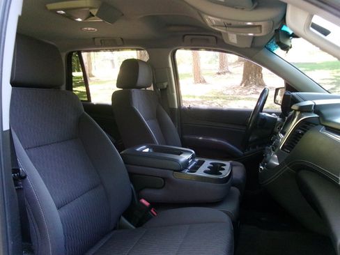 Used 2018 Chevrolet Tahoe LS w/ Skid Plate Package AWD/4WD image 21