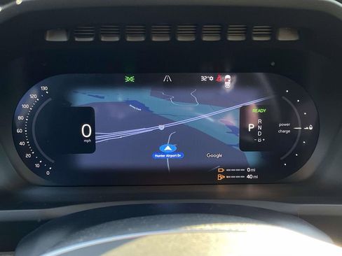 New 2026 Volvo XC90 T8 Plus w/ Protection Package Premier image 15