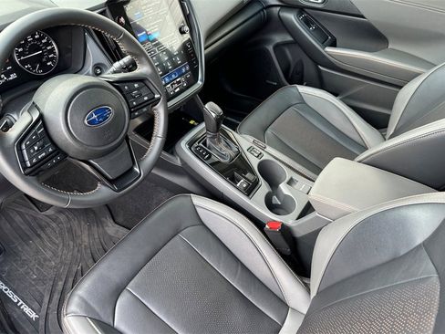 Used 2024 Subaru Crosstrek 2.5i Limited image 11