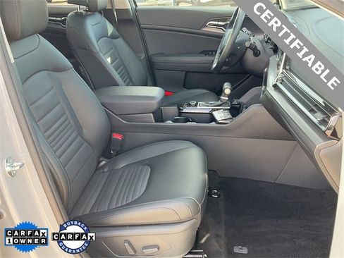 Certified 2025 Kia Sportage SX image 18