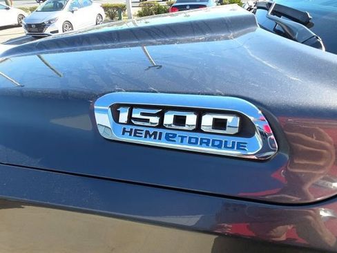 Used 2024 RAM 1500 Limited image 12