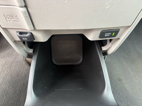 Used 2016 Honda Odyssey EX-L image 24