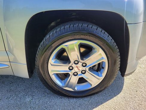 Used 2015 GMC Terrain Denali FWD image 31