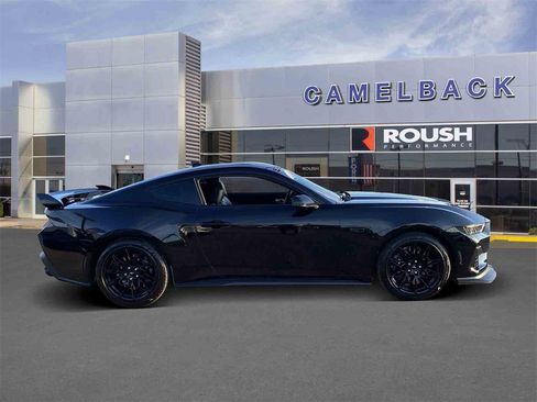 Used 2024 Ford Mustang GT Premium w/ GT Performance Package image 7