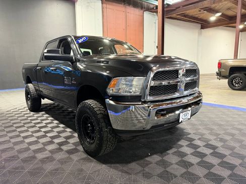 Used 2017 RAM 2500 Tradesman w/ Chrome Appearance Group AWD/4WD image 6