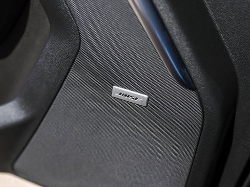 Used 2025 GMC Yukon Denali image 20