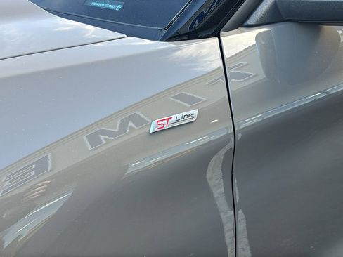 New 2026 Ford Explorer ST-Line image 21