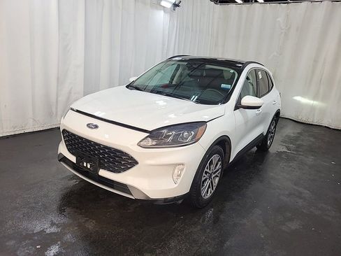 Used 2022 Ford Escape SEL w/ Technology Package image 2