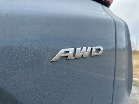 Used 2021 Honda CR-V EX image 4