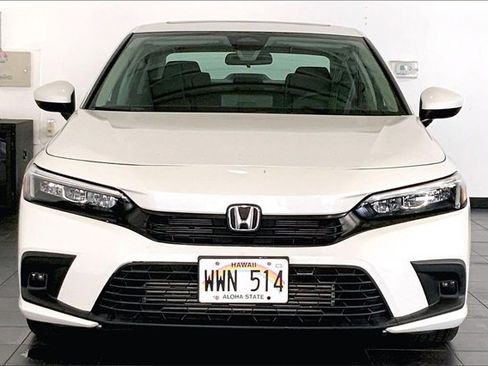 Used 2023 Honda Civic EX image 3