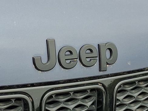 Used 2020 Jeep Grand Cherokee SRT w/ Trailer Tow Group IV AWD/4WD image 10