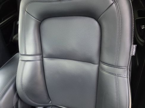 Used 2021 Lincoln Corsair Reserve w/ Elements Package FWD image 15