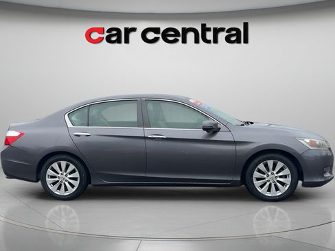 Used 2015 Honda Accord EX image 6
