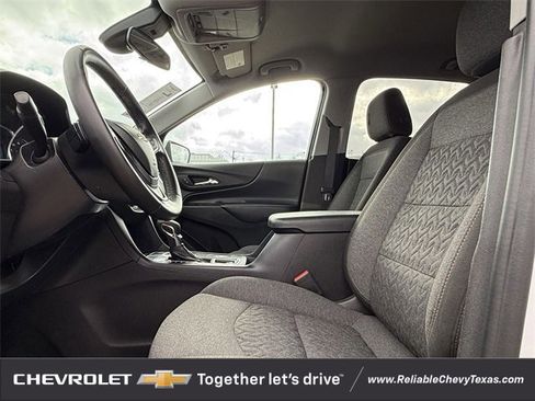 Certified 2024 Chevrolet Equinox LT image 30