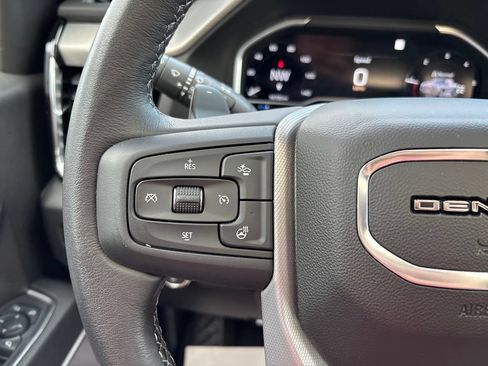 Used 2023 GMC Sierra 1500 Denali w/ Denali Reserve Package AWD/4WD image 61