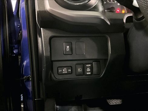 Used 2023 Toyota Tacoma TRD Off-Road AWD/4WD image 35