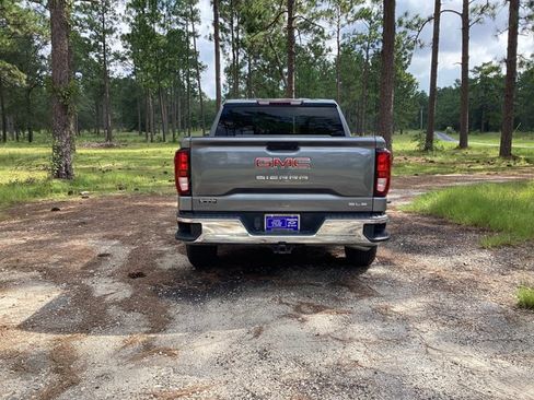 Used 2021 GMC Sierra 1500 SLE image 6