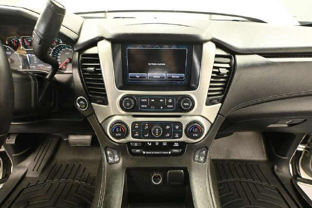 Used 2018 GMC Yukon XL SLT w/ Open Road Package AWD/4WD image 26