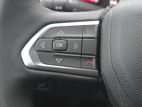 New 2026 Jeep Compass Latitude image 26