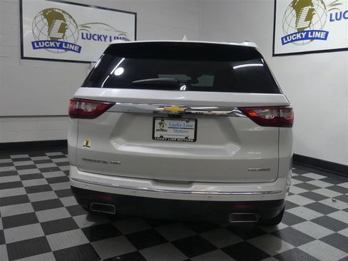 Used 2021 Chevrolet Traverse Premier image 8