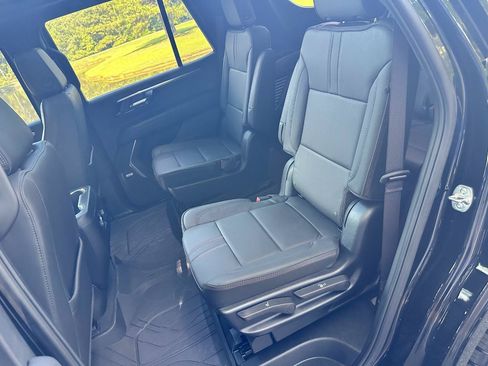 Used 2025 Chevrolet Tahoe RST w/ RST Capability Package AWD/4WD image 18