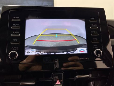 Used 2022 Toyota Camry SE w/ Convenience Package image 21