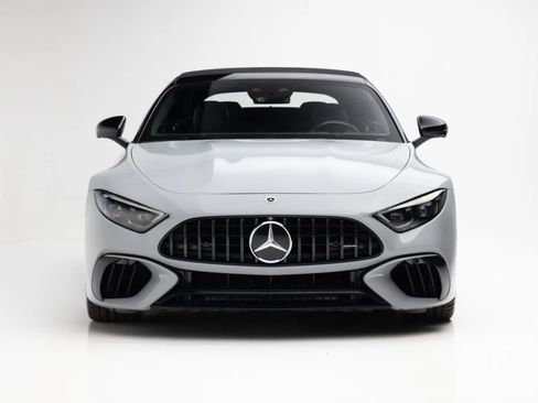 Used 2022 Mercedes-Benz SL 55 AMG 4MATIC image 16