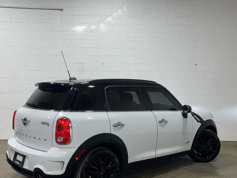 Used 2014 MINI Cooper Countryman S image 3