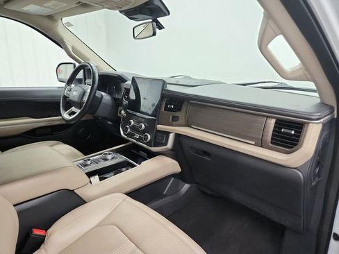 Used 2023 Ford Expedition Max Limited image 40