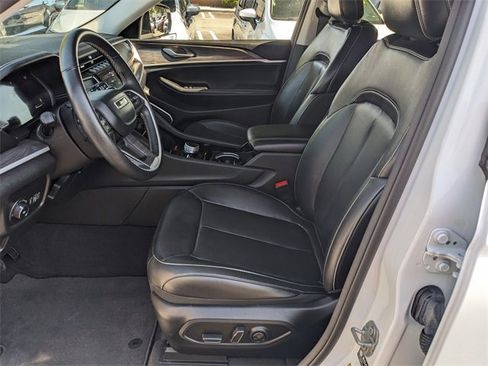 Certified 2022 Jeep Grand Cherokee Limited image 6