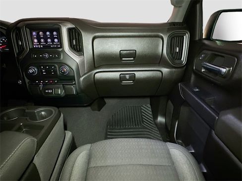 Used 2024 Chevrolet Silverado 1500 Custom image 31