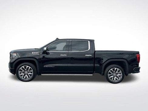 Used 2025 GMC Sierra 1500 Denali w/ Denali Reserve Package AWD/4WD image 3