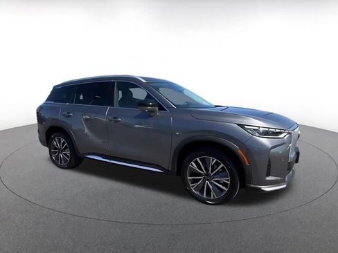 Used 2026 INFINITI QX60 Luxe AWD/4WD image 2