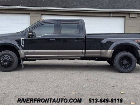 Used 2019 Ford F450 King Ranch w/ King Ranch Ultimate Package AWD/4WD image 2