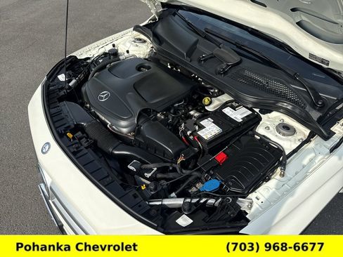 Used 2017 Mercedes-Benz GLA 250 4MATIC image 29