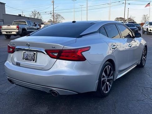 Used 2018 Nissan Maxima 3.5 SL image 11