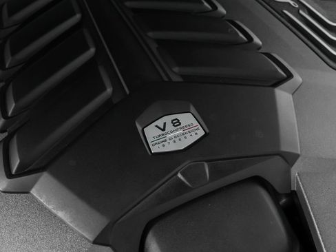 Used 2024 Lamborghini Urus S AWD/4WD image 15