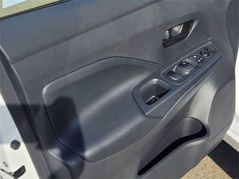 New 2025 Nissan Versa S image 8