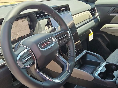 New 2026 GMC Terrain Elevation FWD image 12