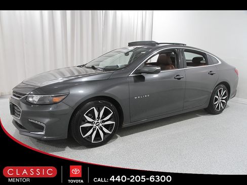 Used 2016 Chevrolet Malibu LT w/ Leather Package FWD image 3