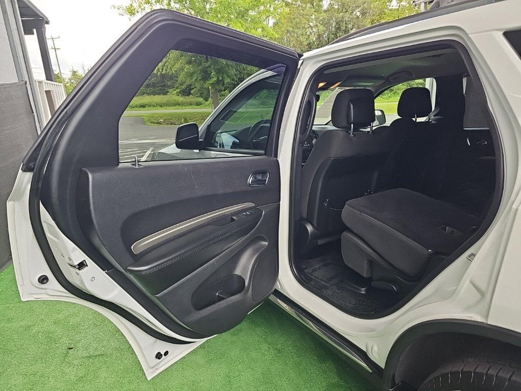Used 2018 Dodge Durango SXT w/ Quick Order Package 2BB AWD/4WD image 39